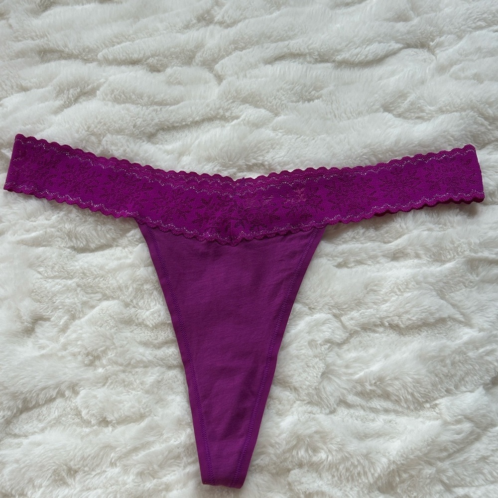 Victoria’s Secret Thong Panty XL